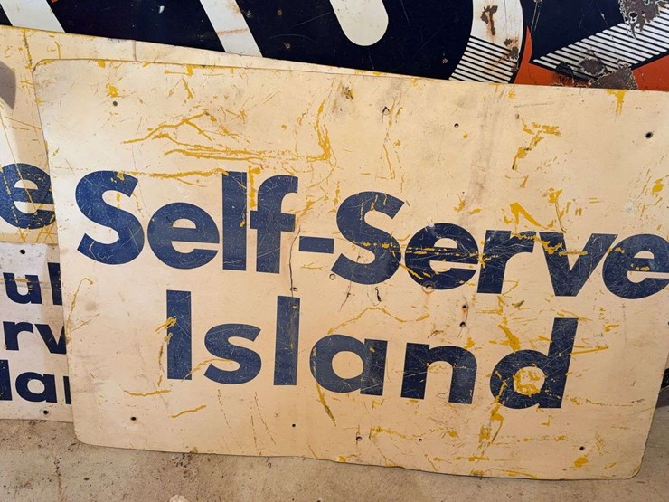 (4)-pump-self-service-signs-image-1