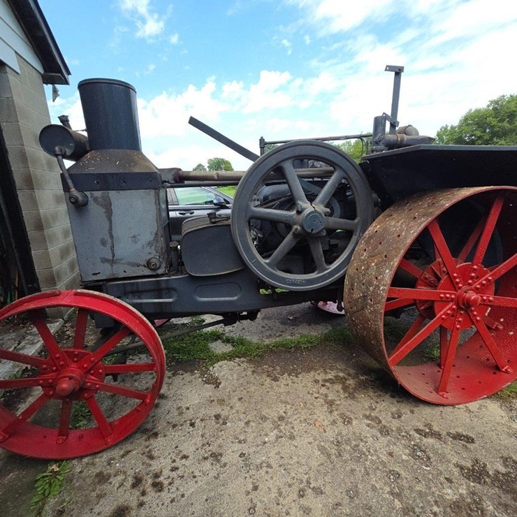 #6043 • 1928 Advance-Rumely OilPull Type X Tractor