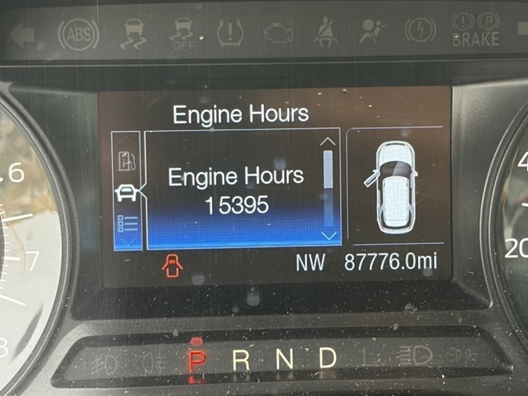 2018-ford-explorer-image-28