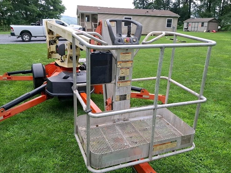 2016-jlg-t500j-image-28