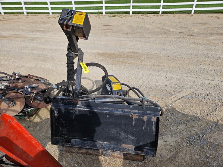 #101-•-coneqtec-stump-grinder-for-skid-loader-image-4