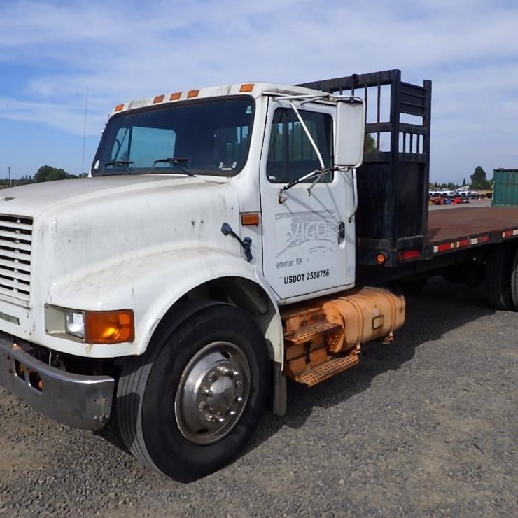 1992 INTERNATIONAL 4700