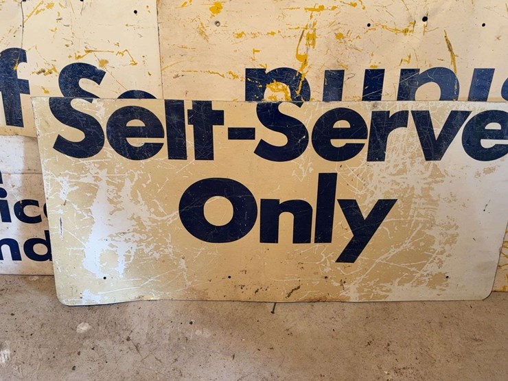 (4)-pump-self-service-signs-image-4