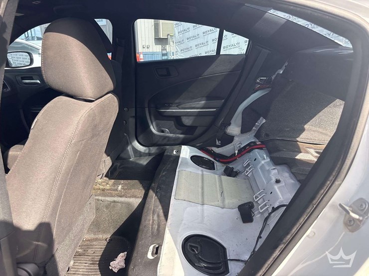 2018-dodge-charger-sedan-image-20