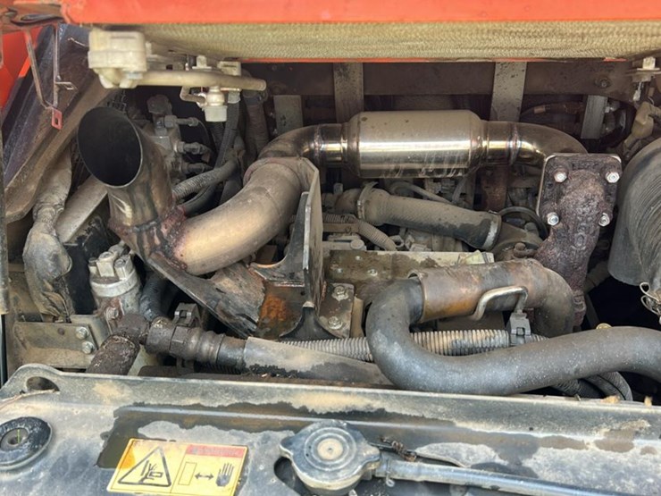 2023-kubota-svl75-2-image-28