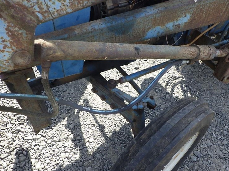 ford-tractor-image-18