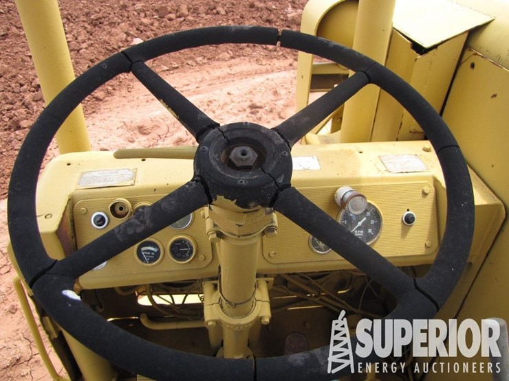 caterpillar-621-image-9