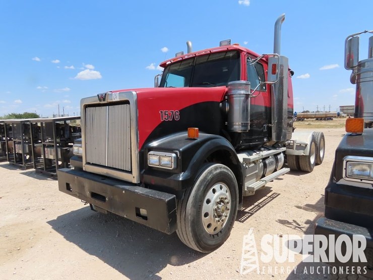 2012-western-star-4900-image-1