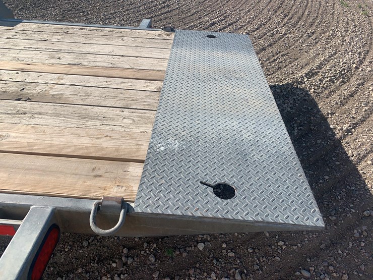 midsota-tilt-bed-trailer-image-24