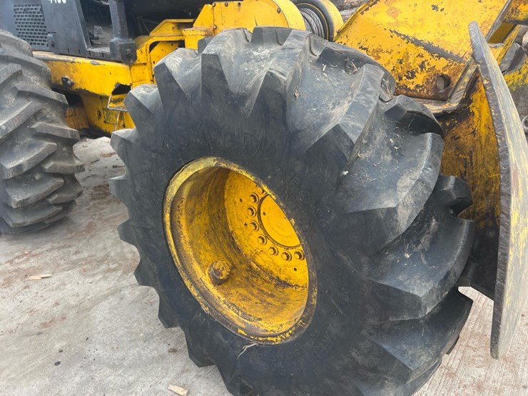 john-deere-440c-image-19
