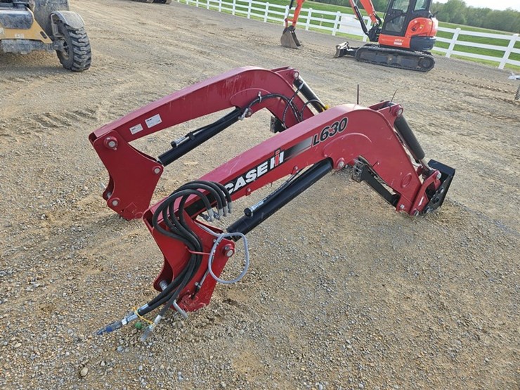 case-ih-l630-image-5