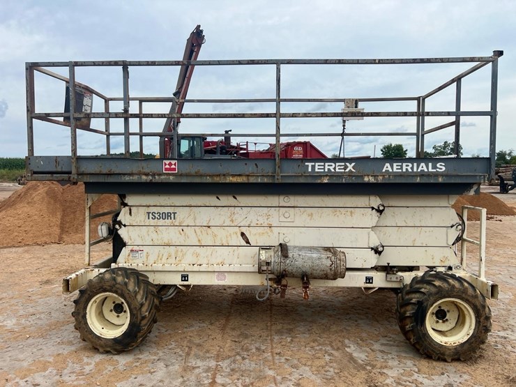 #1314-•-terex-aerials-ts30rt-rough-terrain-scissor-lift-image-1