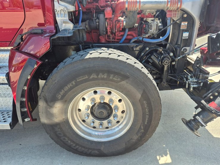 2018-kenworth-t880-image-22