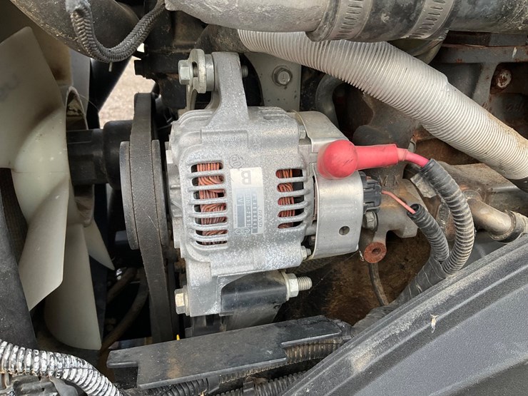 john-deere-3038e-image-56