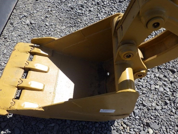 hanix-s&b300-image-32