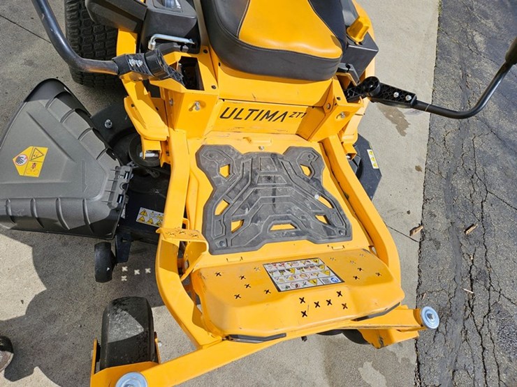 #651-•-cub-cadet-zt1-zero-turn-mower-image-25