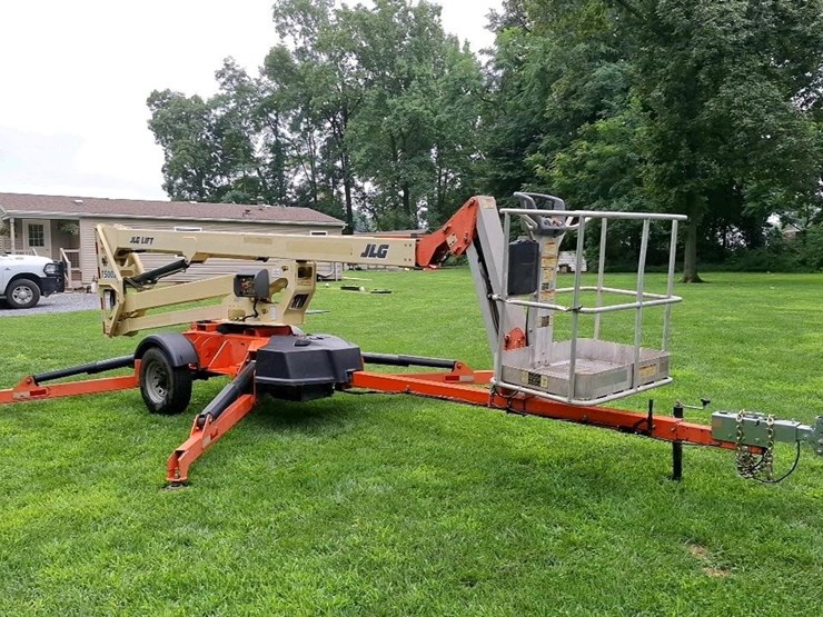 2016-jlg-t500j-image-1