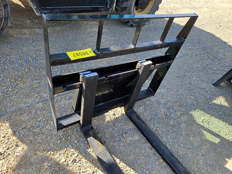 #93-•-kivel-mini-skid-42"-pallet-fork-image-8