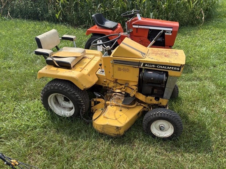 allis-chalmers-b-110-lawn-tractor---needs-battery-image-5