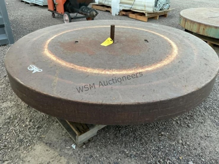 72in-diameter-skid-mounted-turn-table-image-2