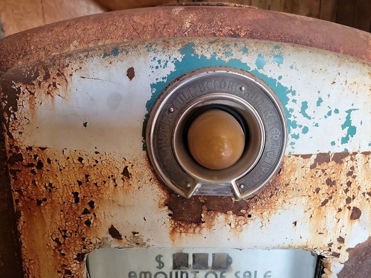gas-pump-image-8
