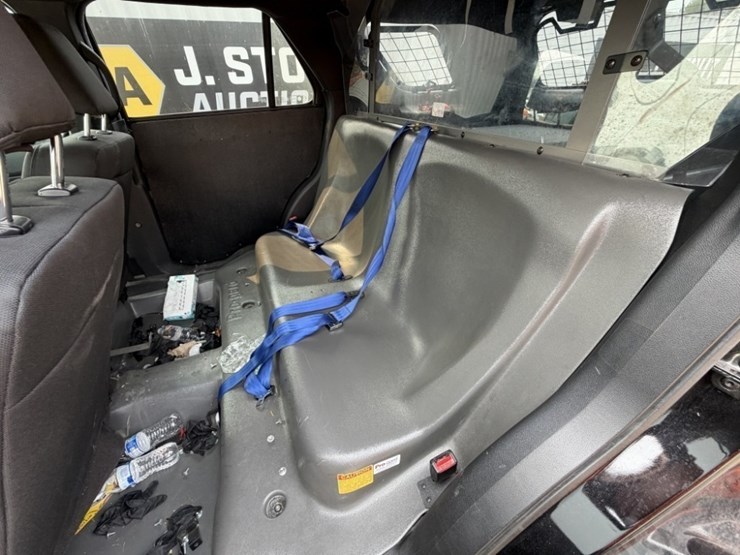 2018-ford-explorer-image-21