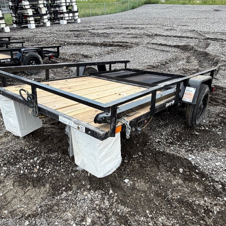 2027 Carry-On Trailer Z5X8GW2K