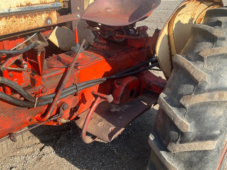 #6068-•-1958-case-211-b-tractor-image-18