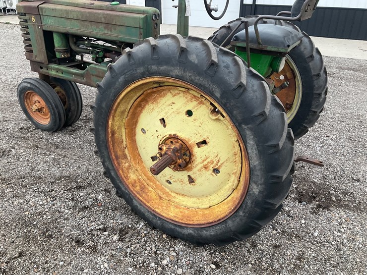 1952-john-deere-b-image-19