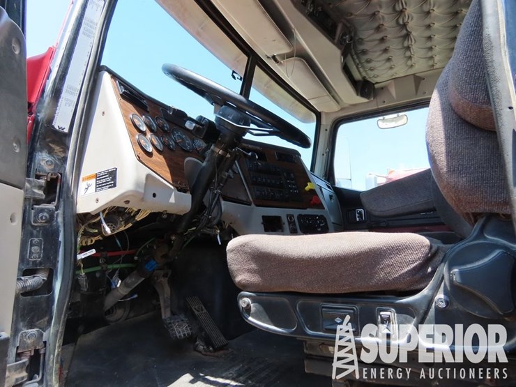 2015-western-star-4900-image-7