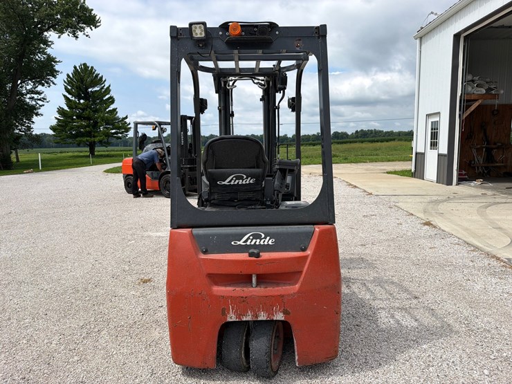 2021-linde-e20-image-4