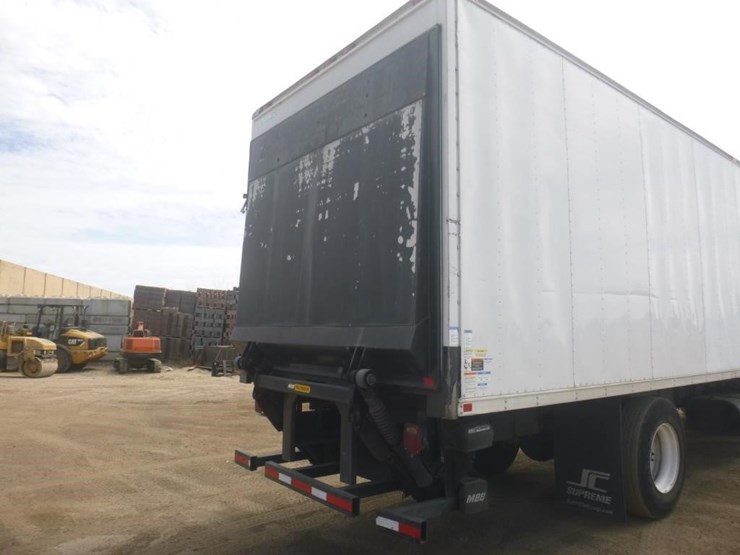 2011-ford-f750-image-13