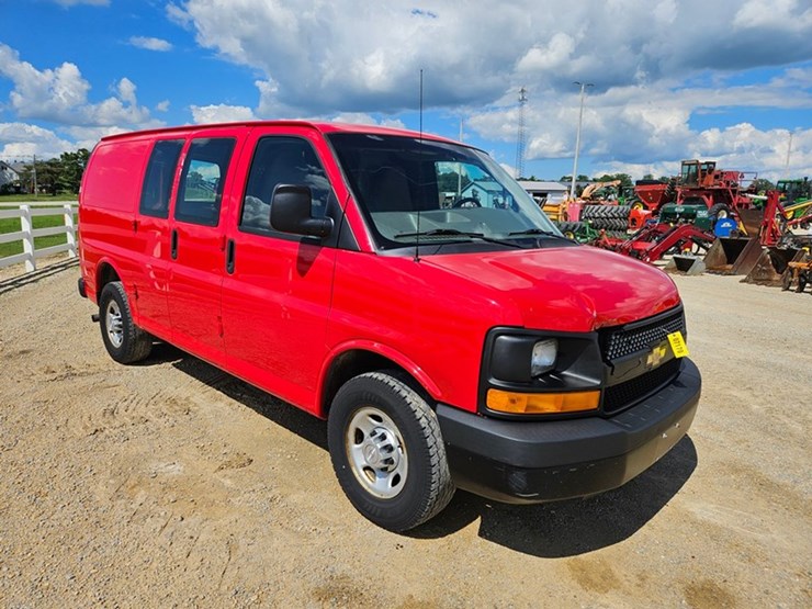 2015-chevrolet-g20-image-7