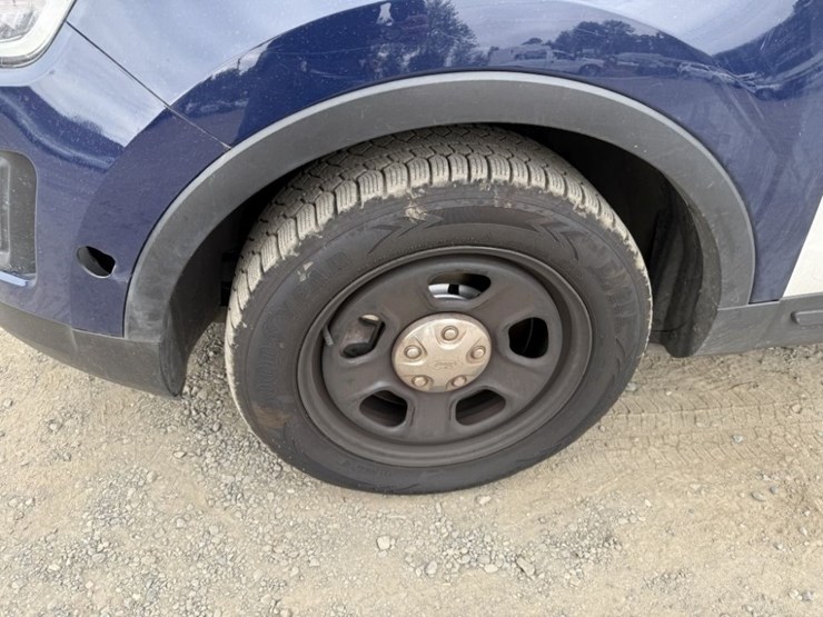 2018-ford-explorer-image-9