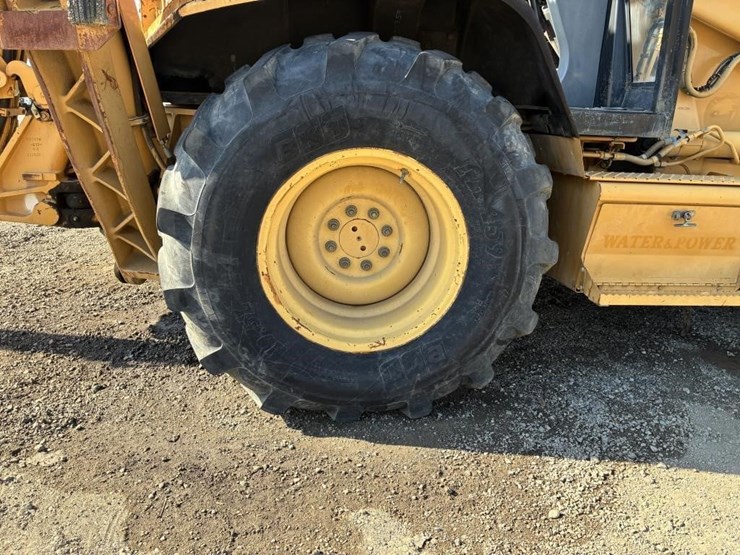 2000-caterpillar-436c-image-16