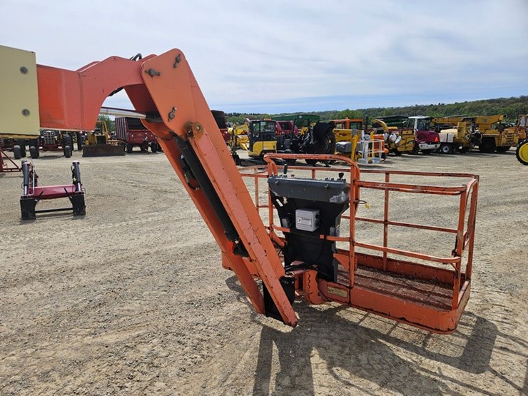#89-•-jlg-460si-basket-lift-image-51
