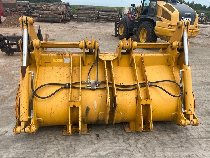 2020-deere-344l-image-66