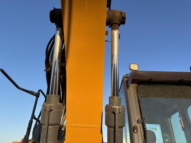 2023-xcmg-xe155ucr-hydraulic-excavator-image-21