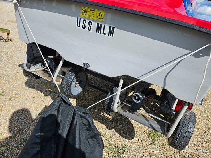 #56-•-g0-float-boat-&-trailer-image-16