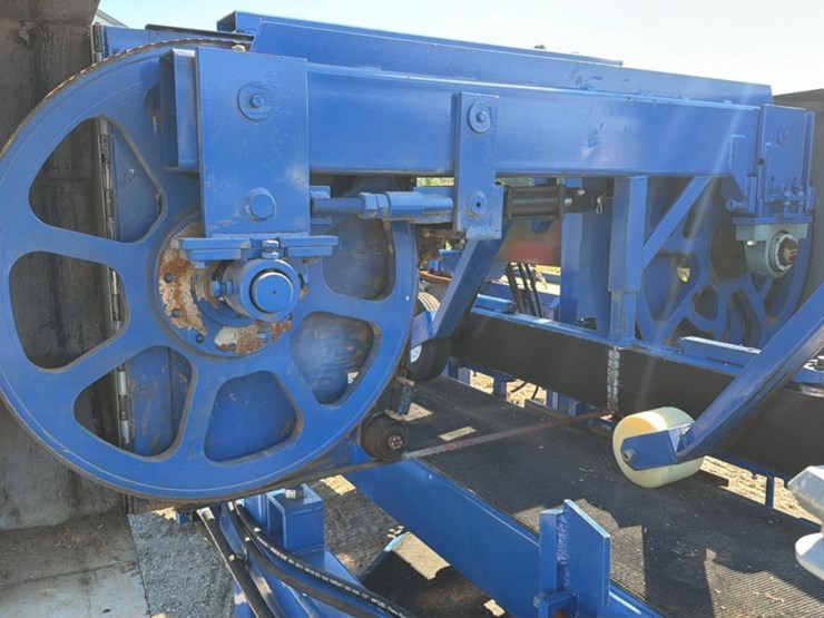 #155-•-2023-hershberger-mfg-stave-resaw-image-7