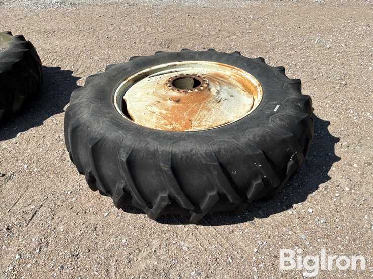 firestone-all-traction-field-&-road-18.4-38-tires-&-rims-image-9