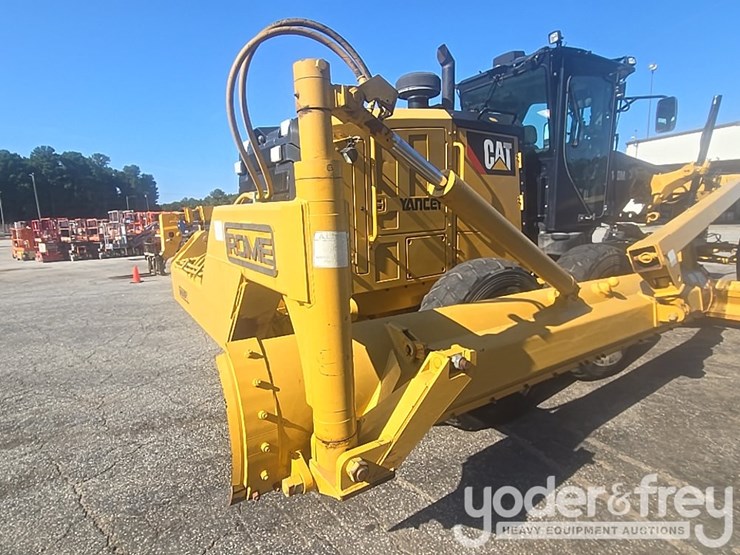 2019-caterpillar-140m3-image-44