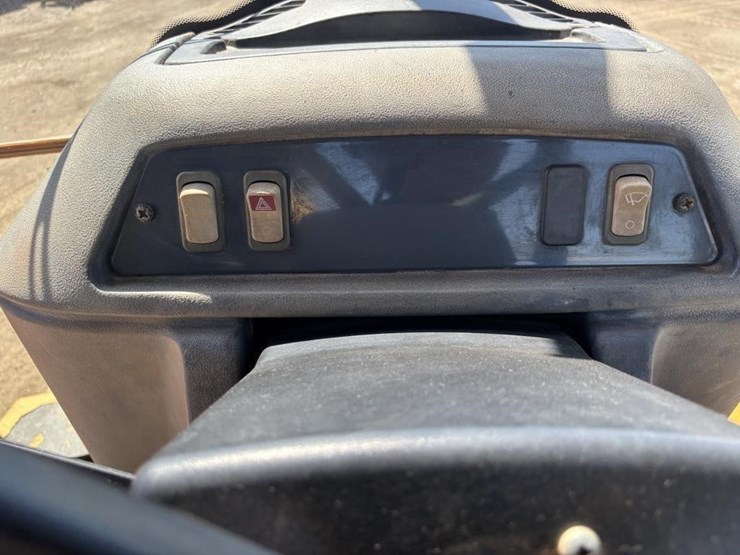 deere-310sg-image-38