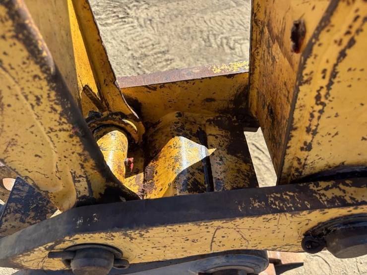 deere-310sg-image-20