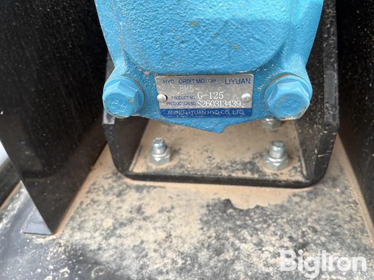 2026-massey-ferguson-730-image-18