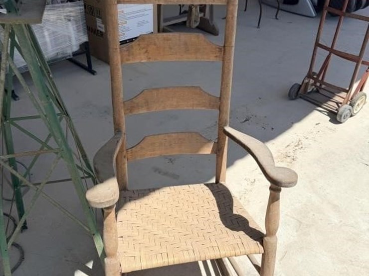 sl---yard-art/patio-furniture-image-3