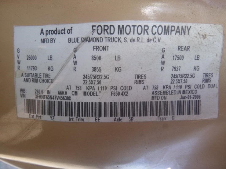 2007-ford-f650-image-18