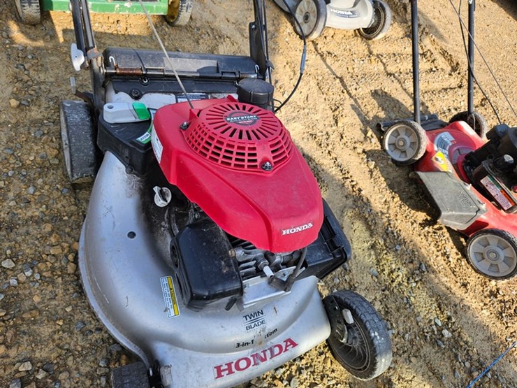 #24-•-honda-push-mower-image-7