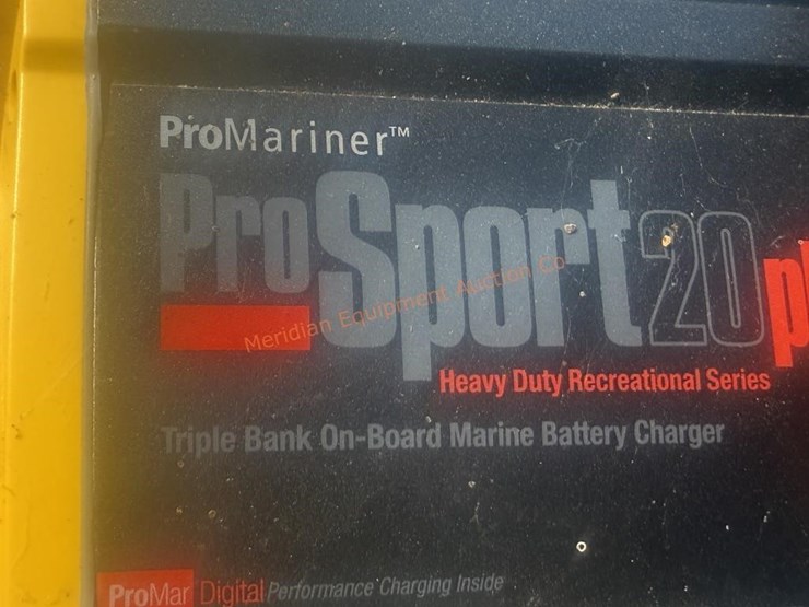 battery-box,-marine-battery-charger-&-batteries-image-11