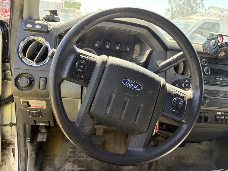 2012-ford-f450-image-15